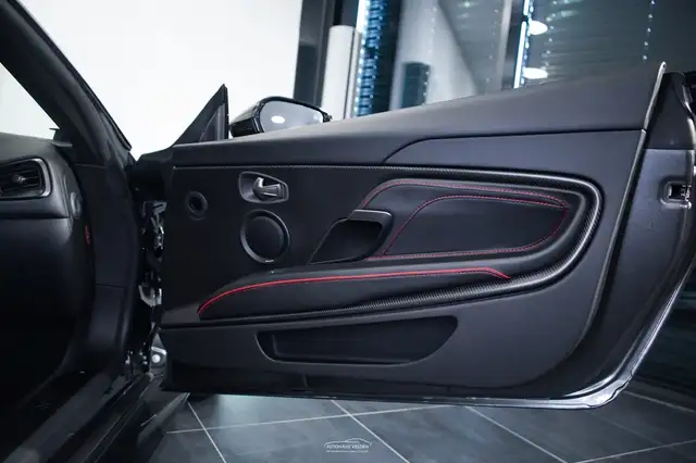 Aston Martin DBS Superleggera Coupe Ansicht 39