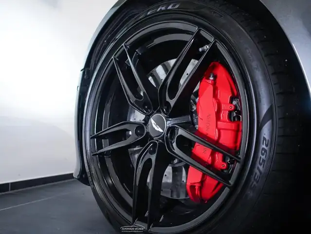 Aston Martin DBS Superleggera Coupe Ansicht 10