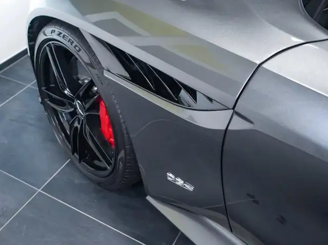Aston Martin DBS Superleggera Coupe Ansicht 9