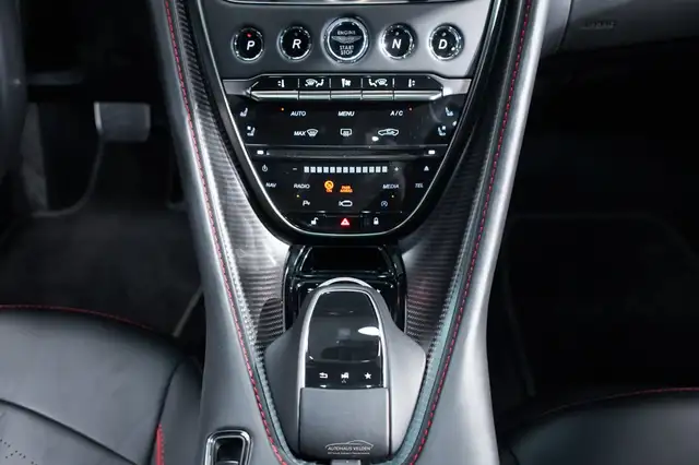 Aston Martin DBS Superleggera Coupe Ansicht 36