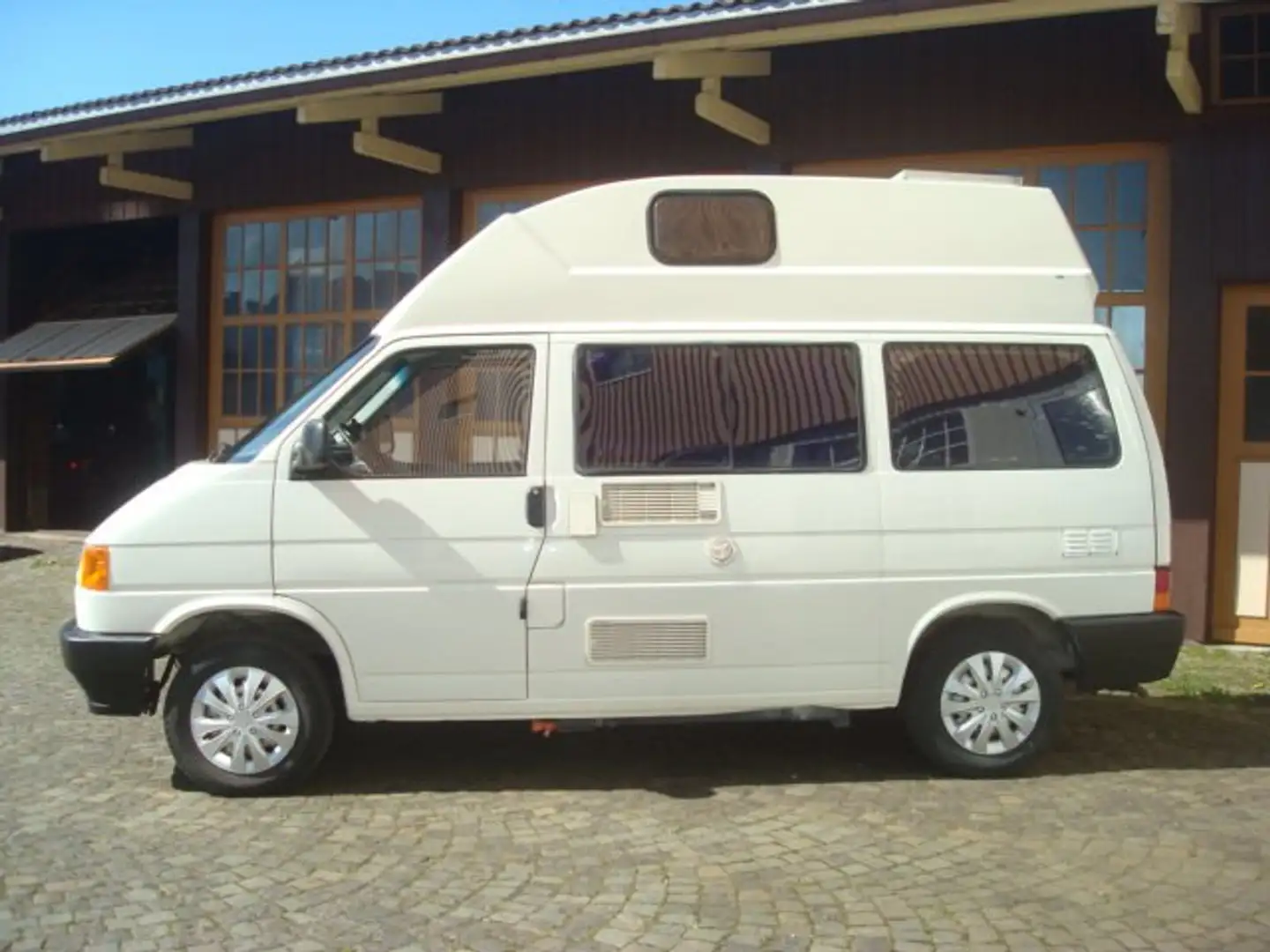 Volkswagen T4 Wohnmobil mit Küche, guter Zustand Wit - 1