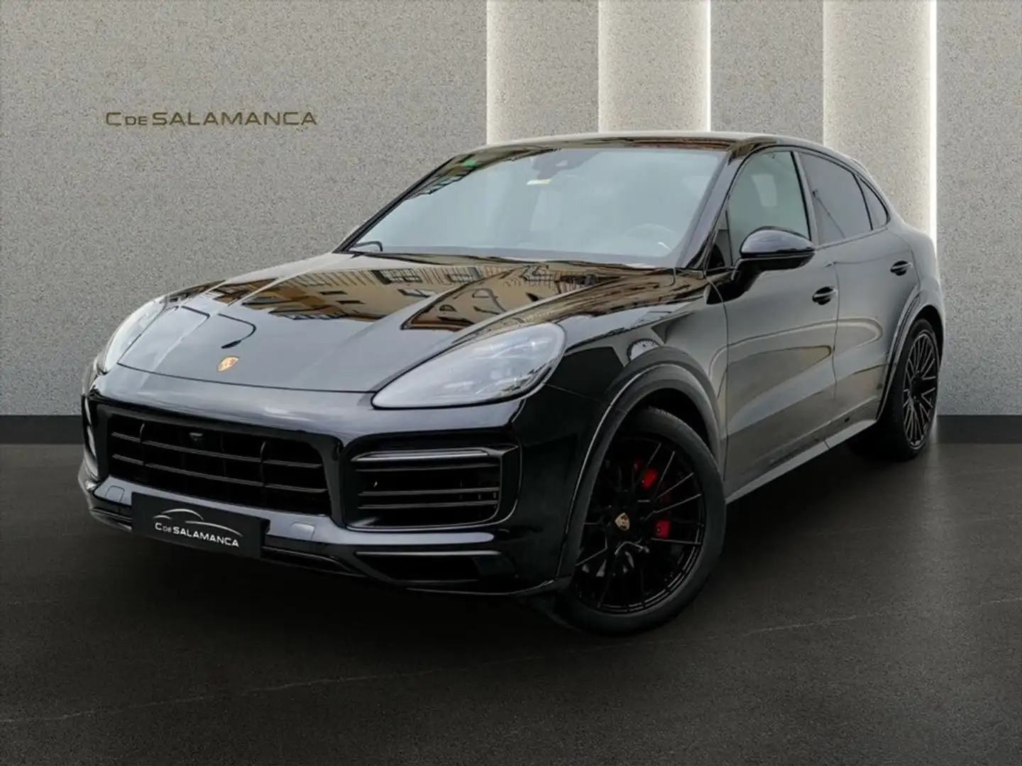 Porsche Cayenne GTS Negro - 1