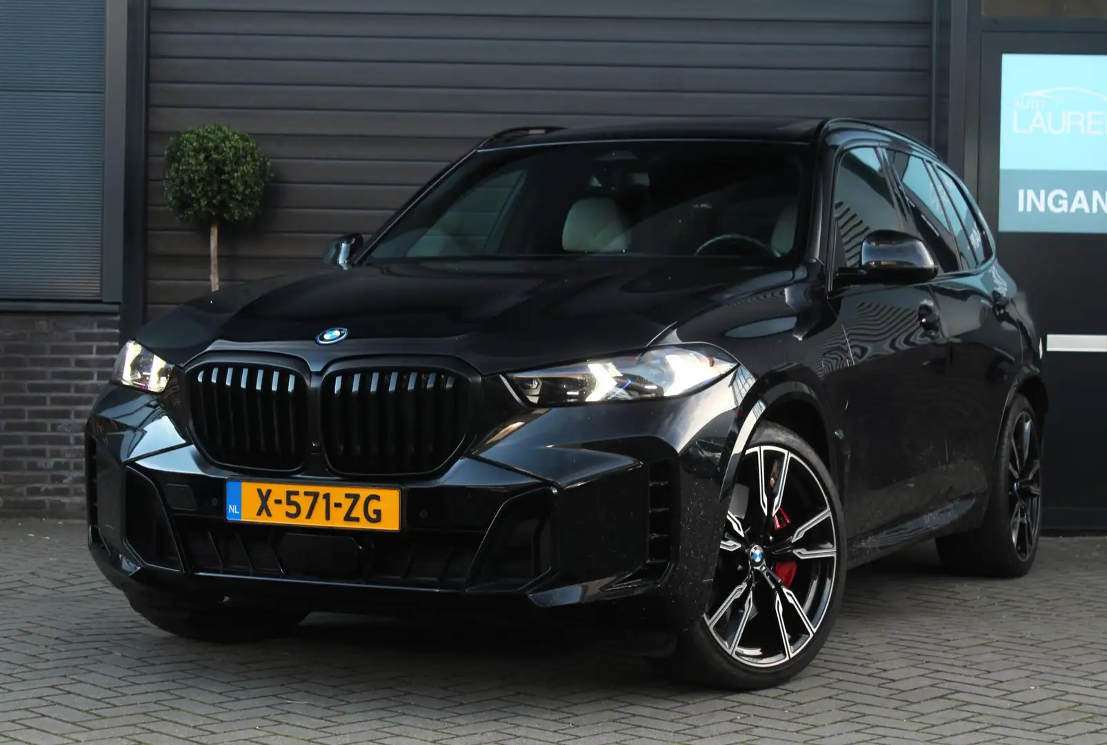 BMW X5 xDrive50e M-Sport Launch Edition | Panorama Dak | Noir - 1
