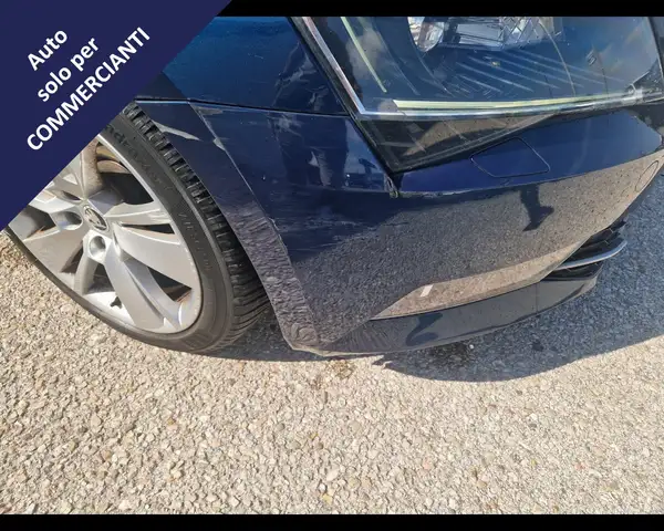 Skoda Superb view 7