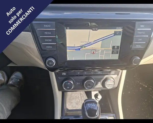 Skoda Superb view 15