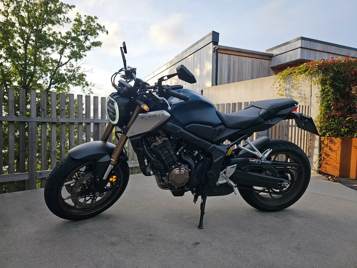 Honda CB 650 R Albastru - 1