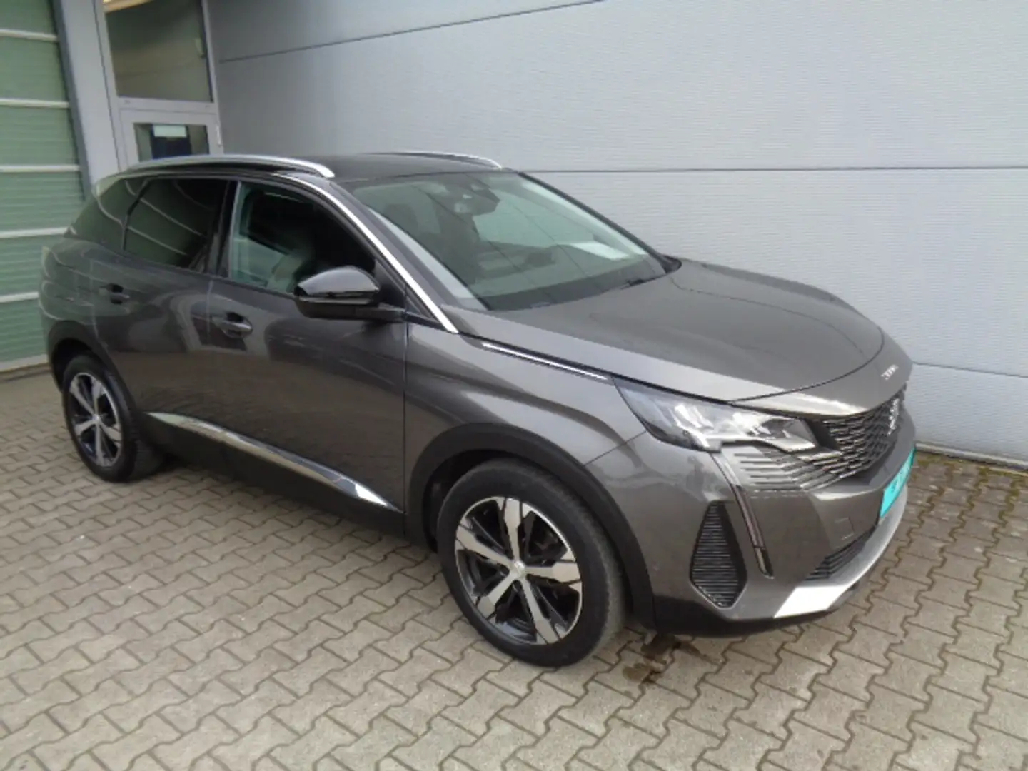 Peugeot 3008 BlueHDi 130 Stop & Start EAT8 Allure Pack Gris - 2