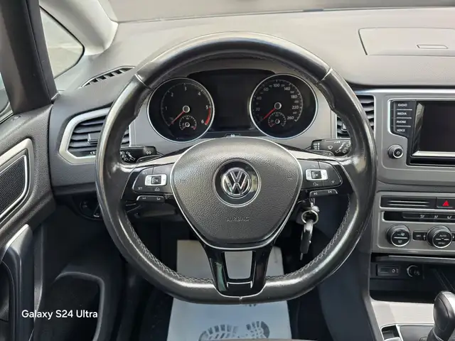 Volkswagen Golf Sportsvan view 13