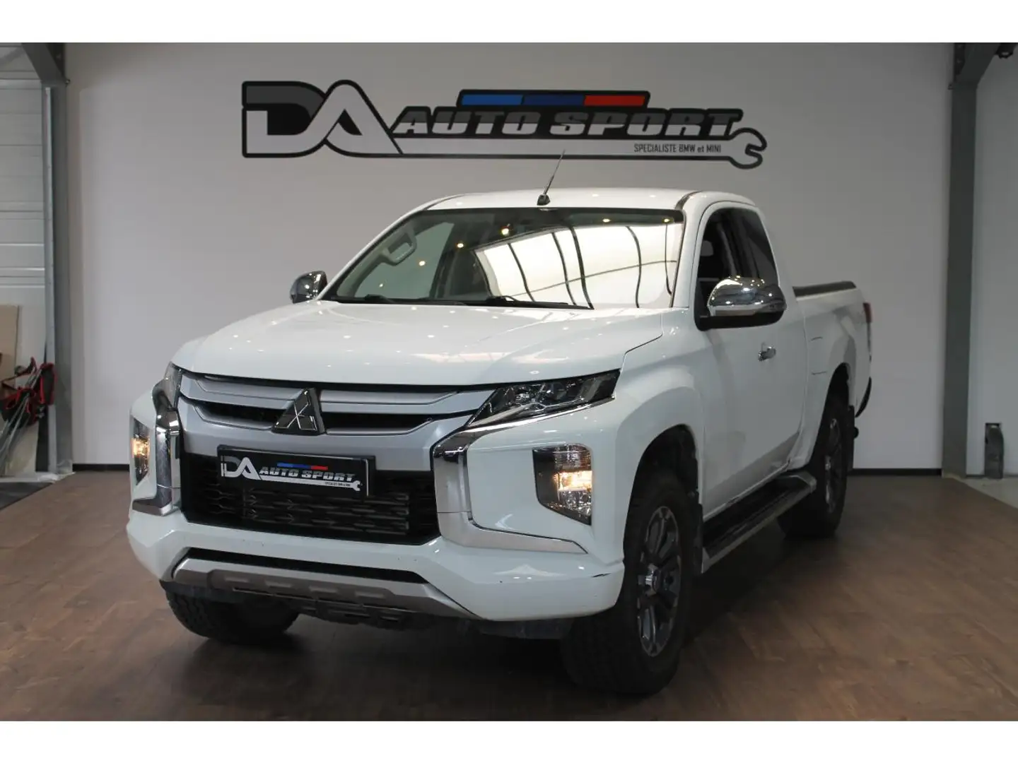 Mitsubishi PICK UP L200 2.2 DI-D - 150 - S\u0026S E6d-t Evap - 2020   Blanc - 1