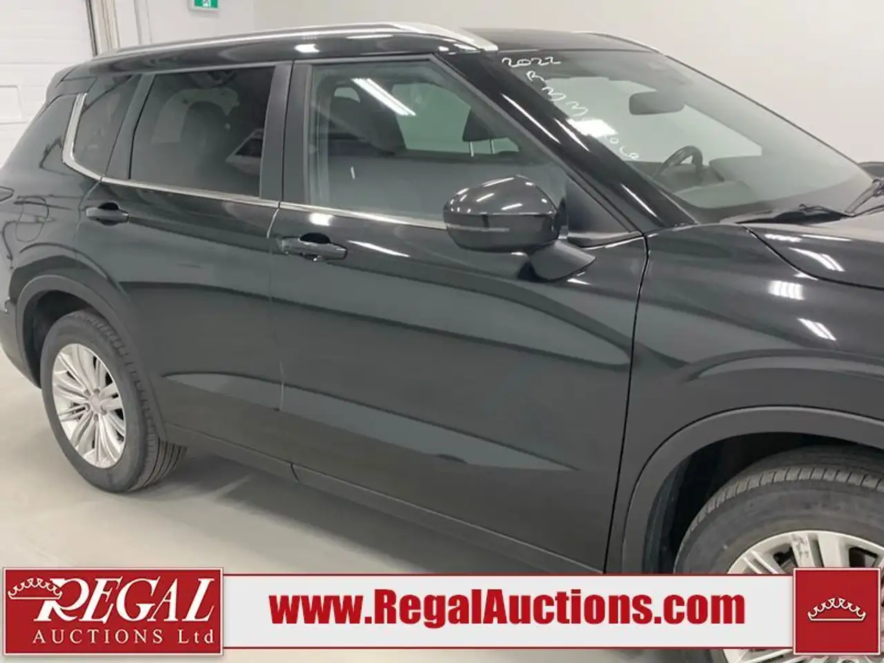 Mitsubishi Outlander снимка Mitsubishi Outlander