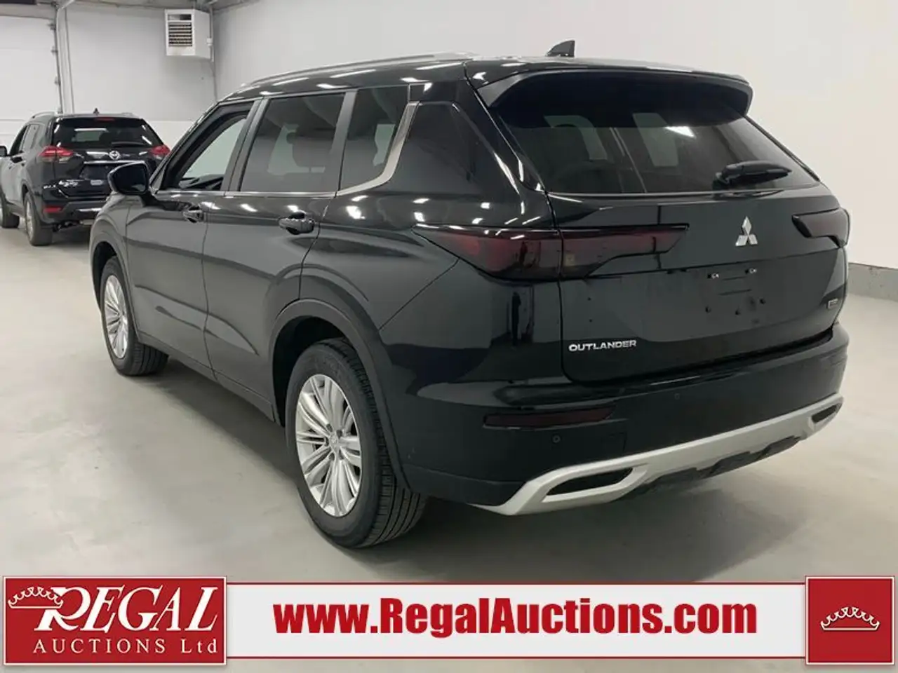 Mitsubishi Outlander снимка Mitsubishi Outlander