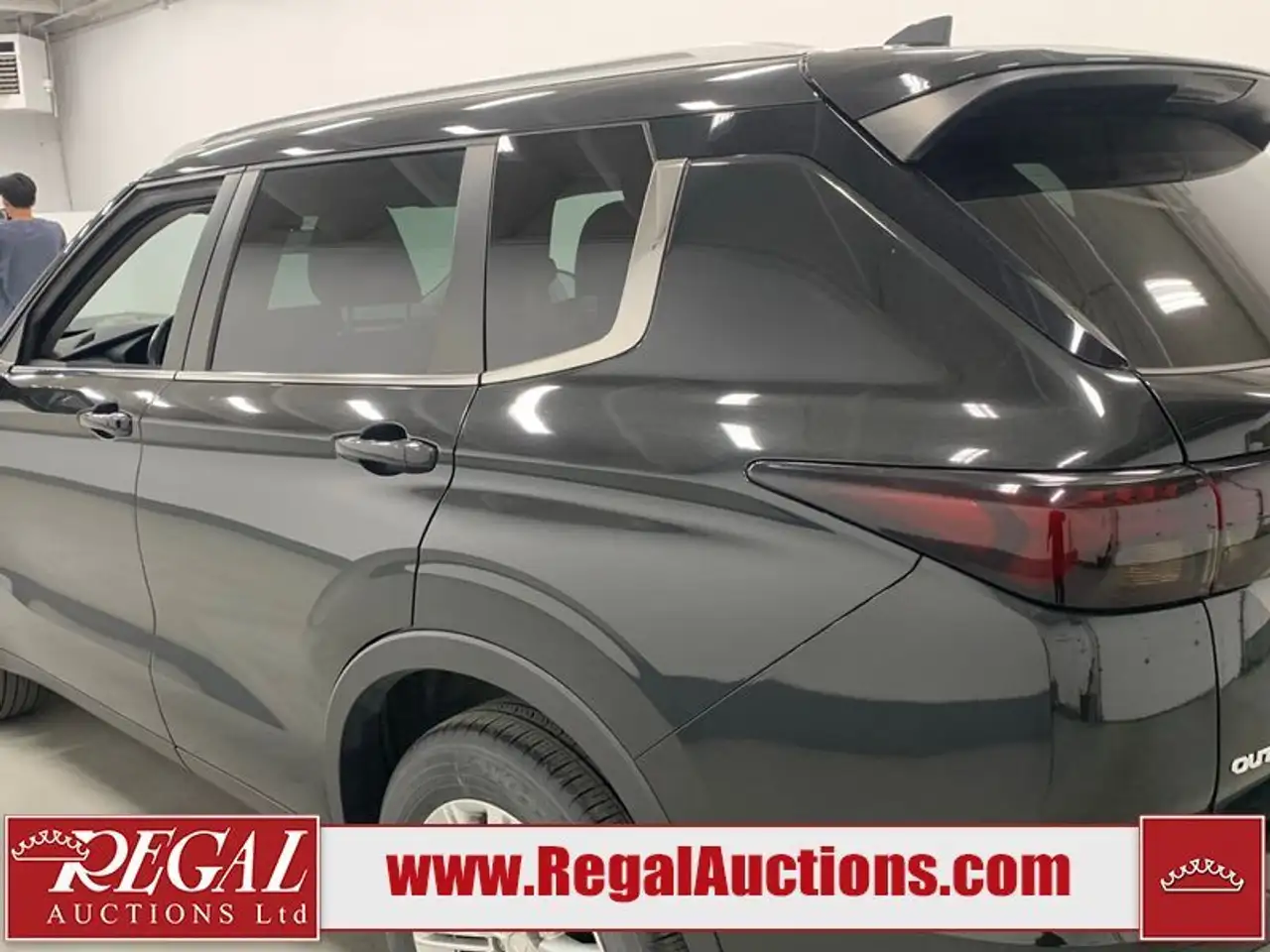 Mitsubishi Outlander снимка Mitsubishi Outlander
