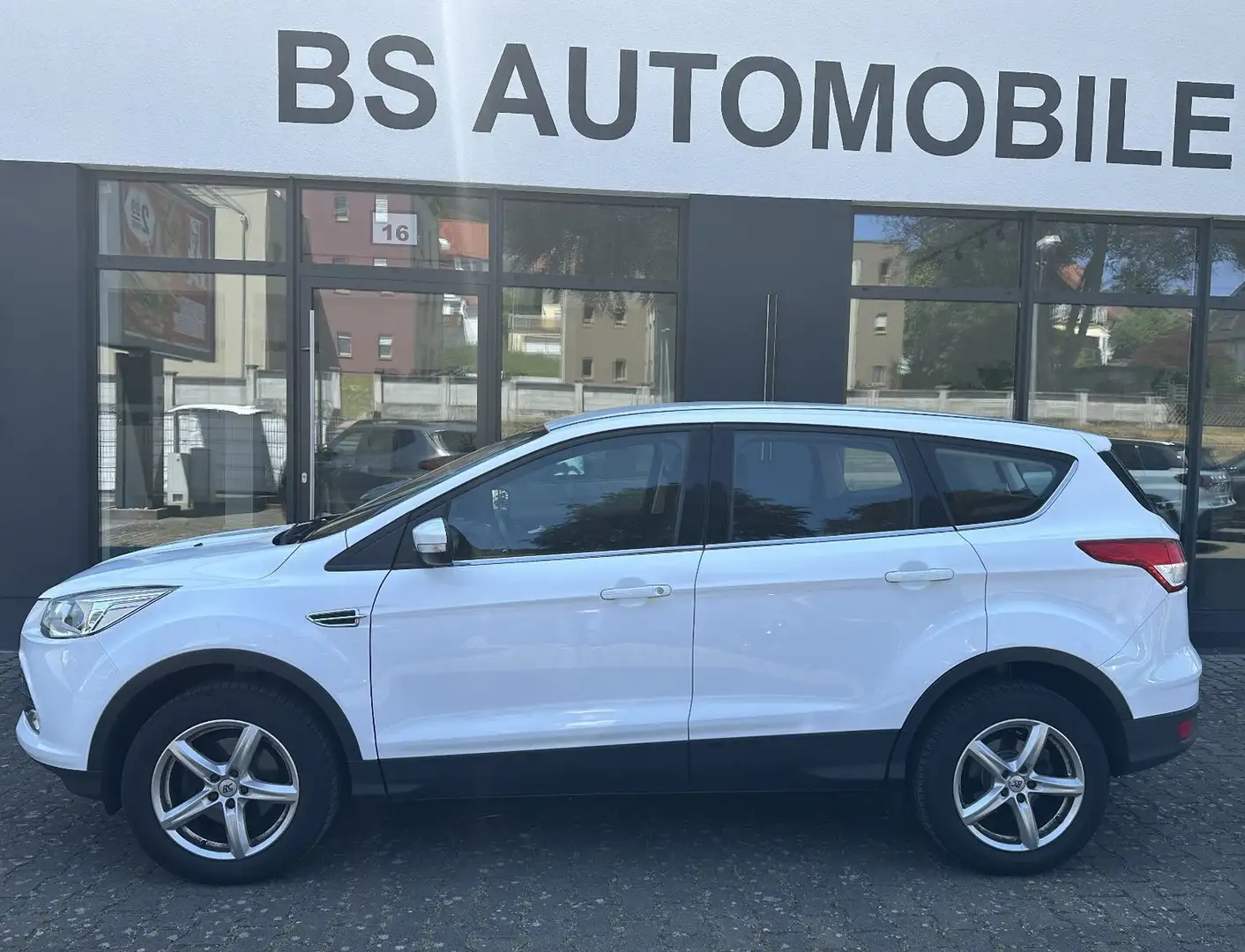Ford Kuga Trend Blanco - 2