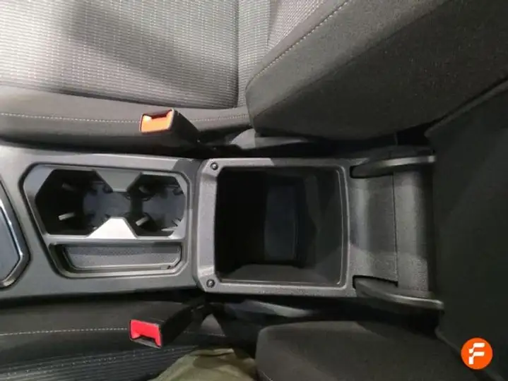 Volkswagen Tiguan Life 2.0 TDI (2021) 2022, foto 21