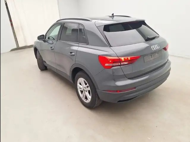 Audi Q3 view 2