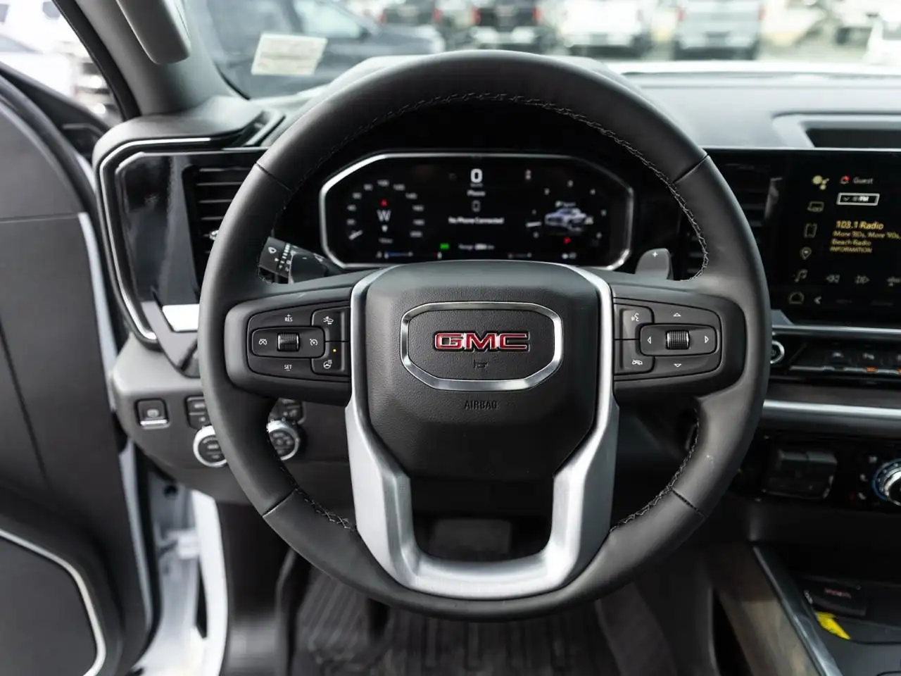 GMC Sierra 1500 снимка GMC Sierra 1500