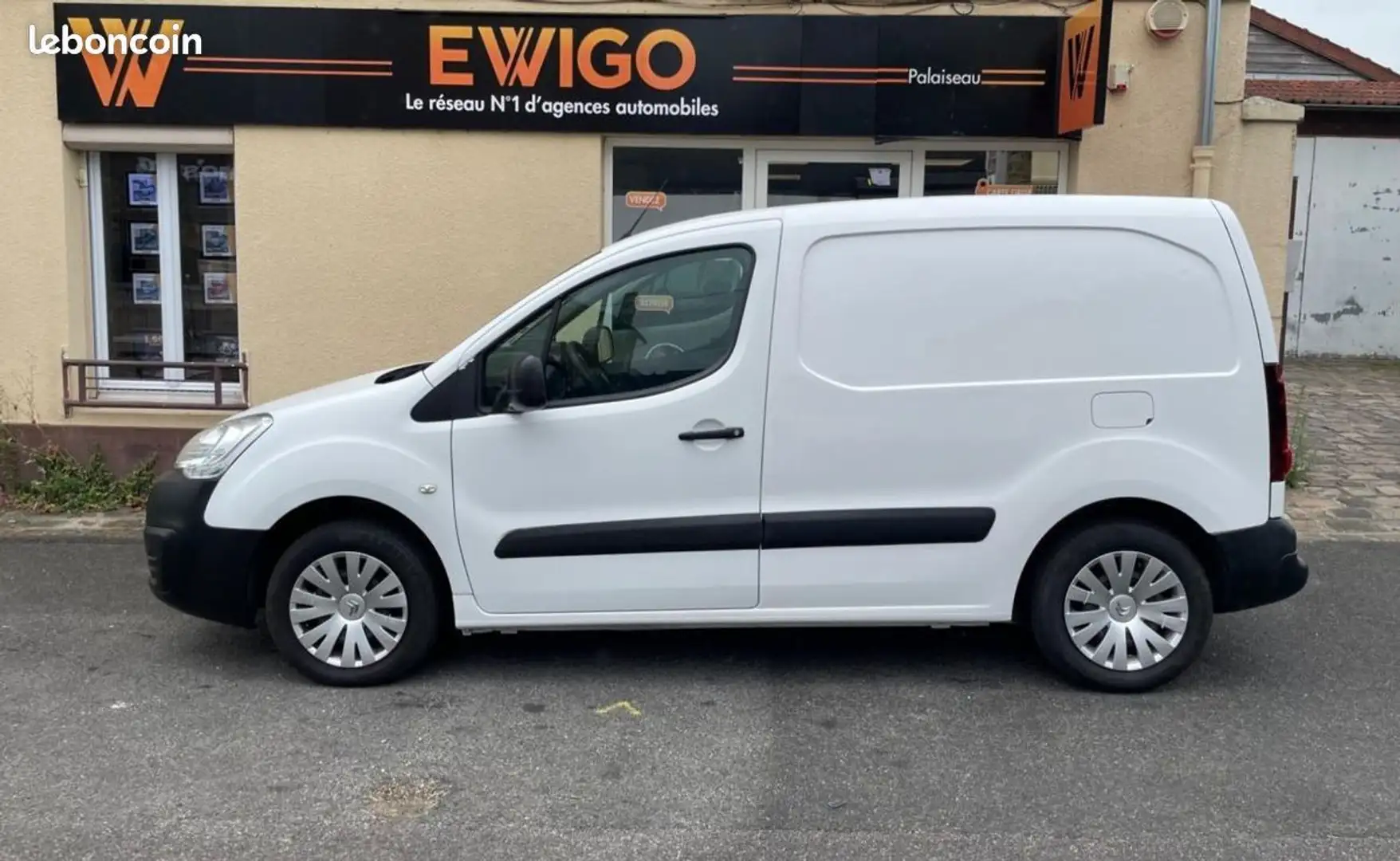 Citroen Berlingo Citroën VU GENERATION-II FOURGON 1.6 BLUEHDI 100 2 Blanc - 2