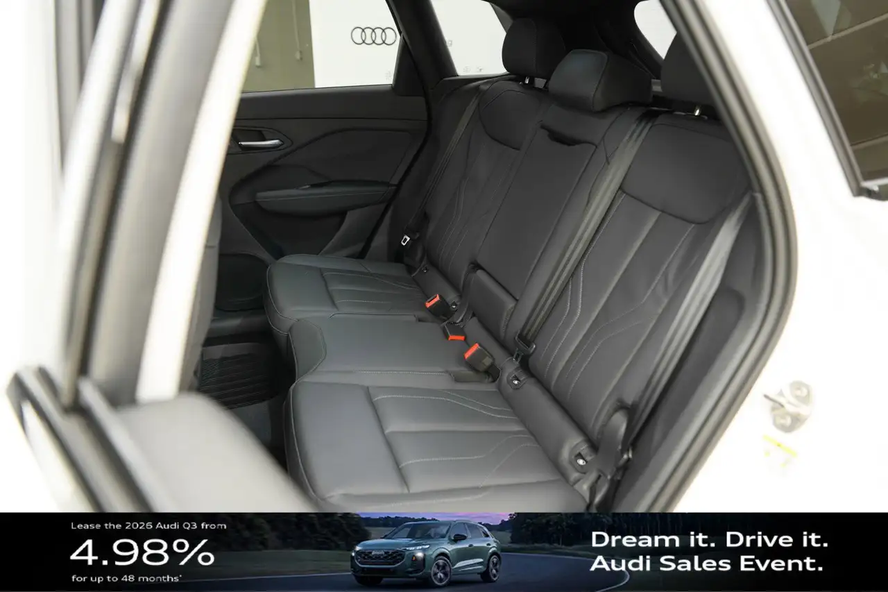 Audi Q3 снимка Audi Q3