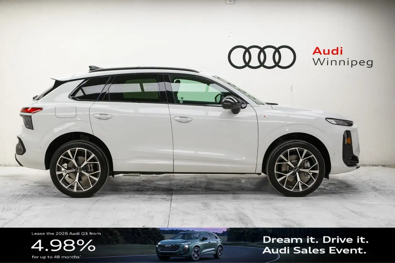 Audi Q3 снимка Audi Q3