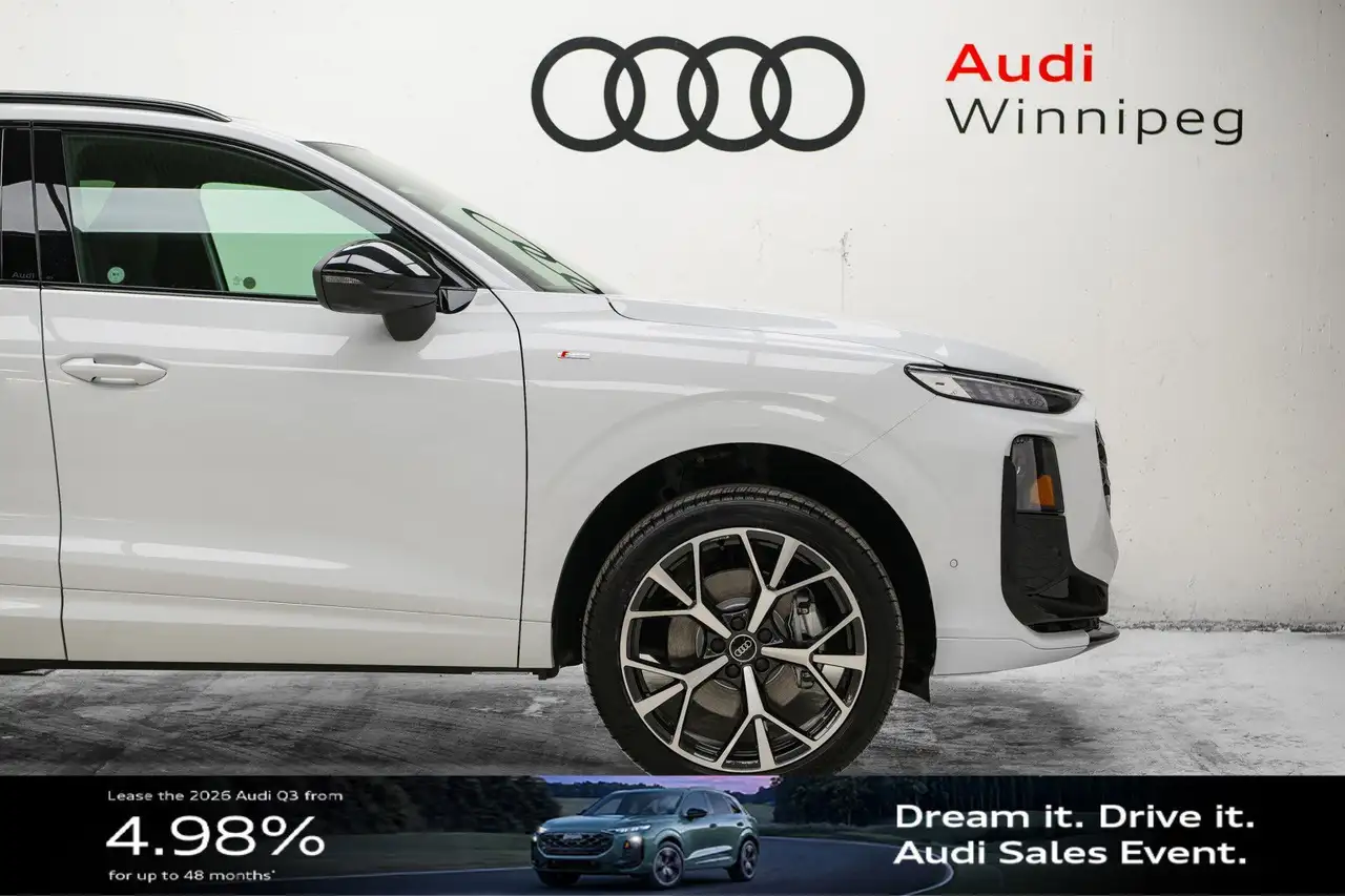 Audi Q3 снимка Audi Q3