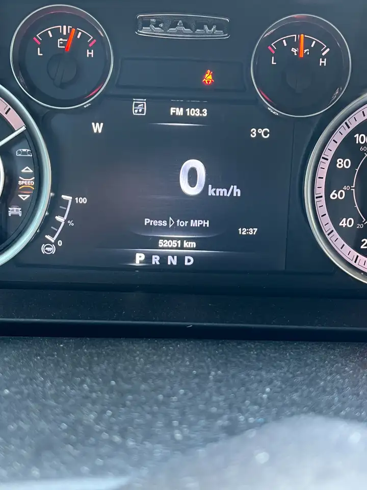 RAM 1500 снимка RAM 1500
