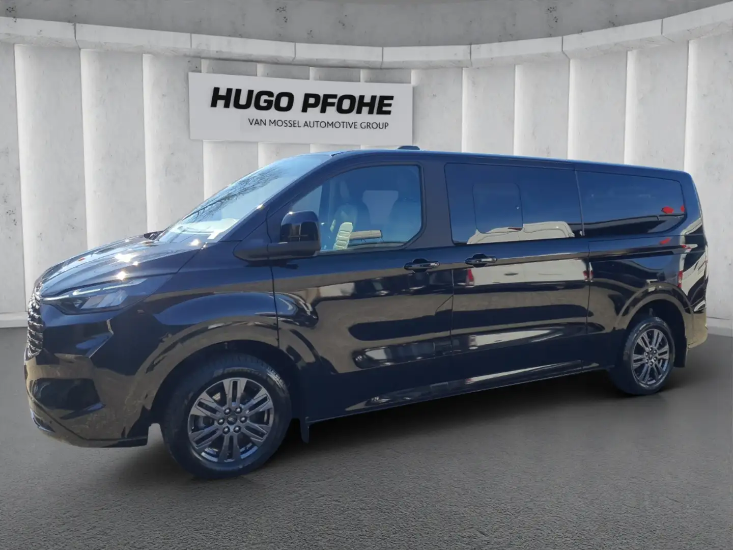 Ford Tourneo Titan. Custom 320 L2 2.0 EB Autom LED AHK Fekete - 1
