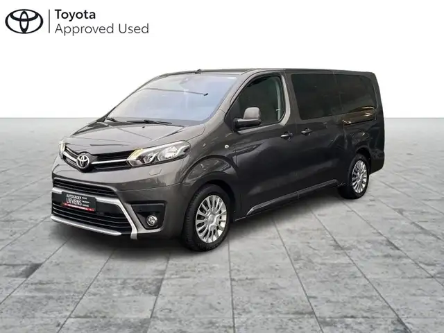Toyota Verso 2.0D AT MPV