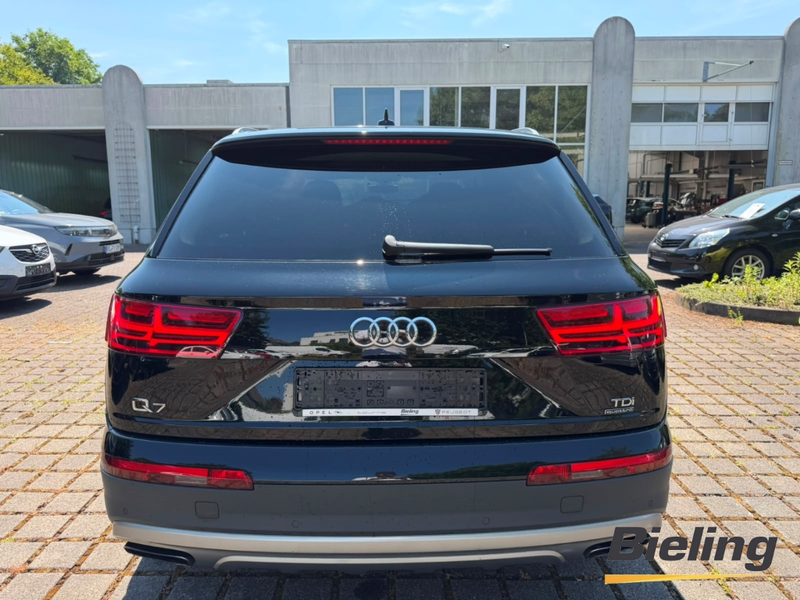 Audi Q7 3.0 TDI Quattro *GEWERBE* Luftfederung Navi Leder — photo 4