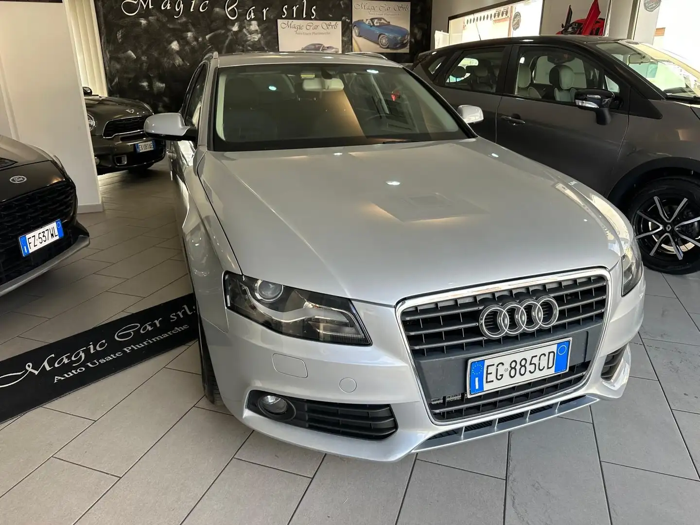 Audi A4 A4 IV 2007 Avant Avant 2.0 tdi Advanced fap Grigio - 2