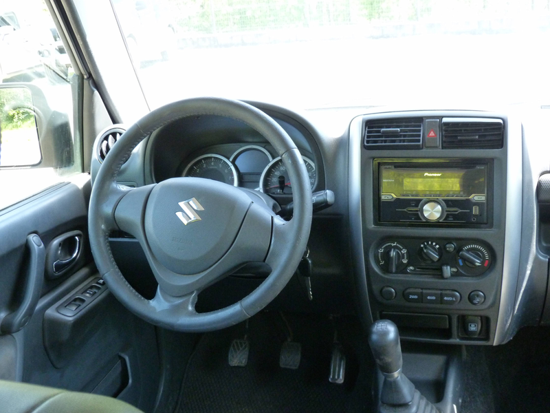 Suzuki Jimny 1.3i JLX Dakota Garantie 12 Mois — photo 11
