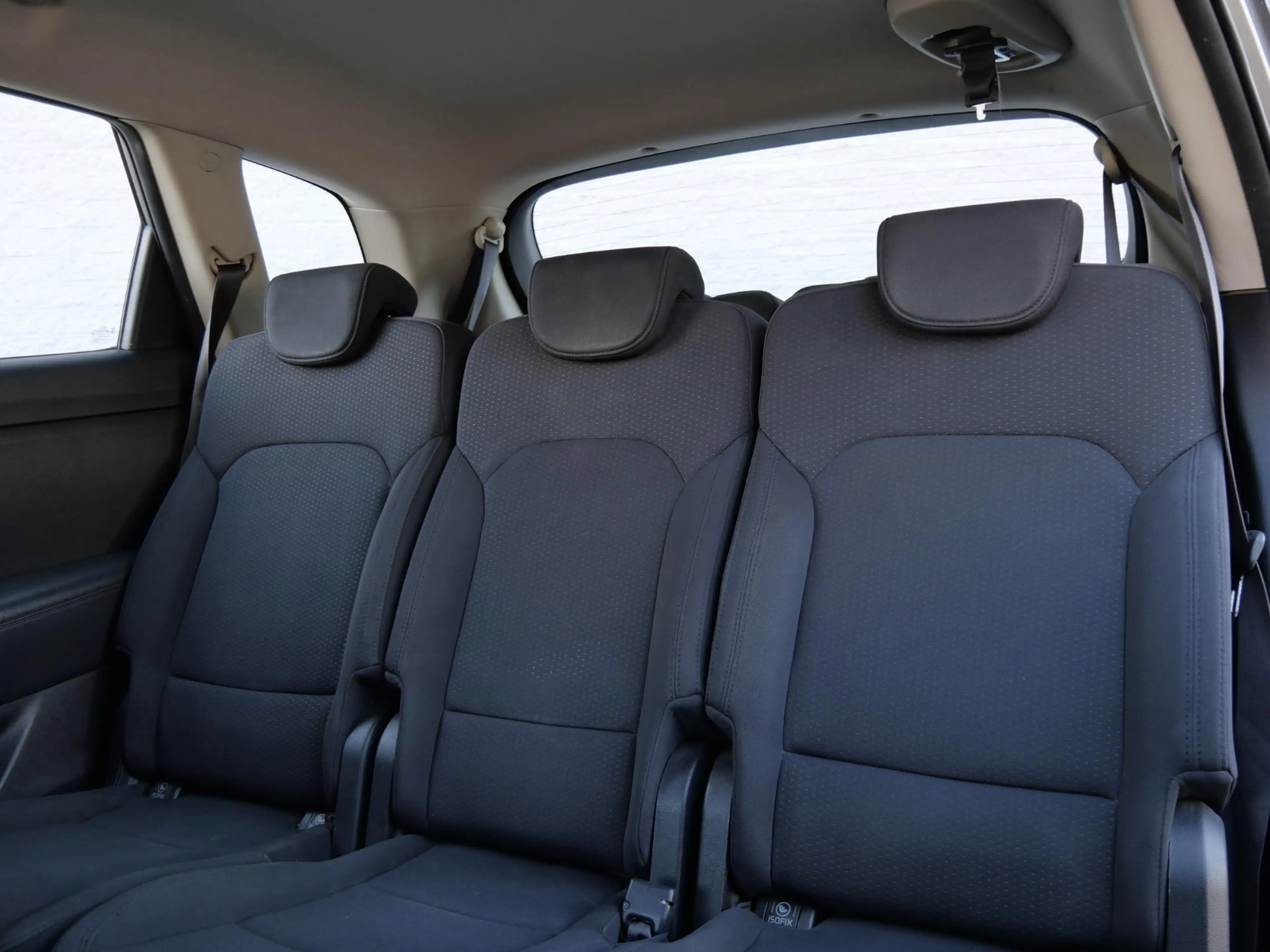 Kia Carens 1.6GDi PLUS PACK/ 7-PERSOONS/ TREKHAAK/ ALL-SEASON — photo 6