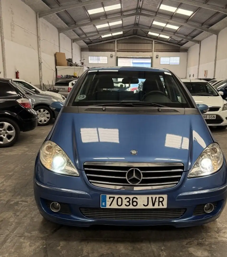 Mercedes-Benz A 180 180CDI Aut. Blau - 1