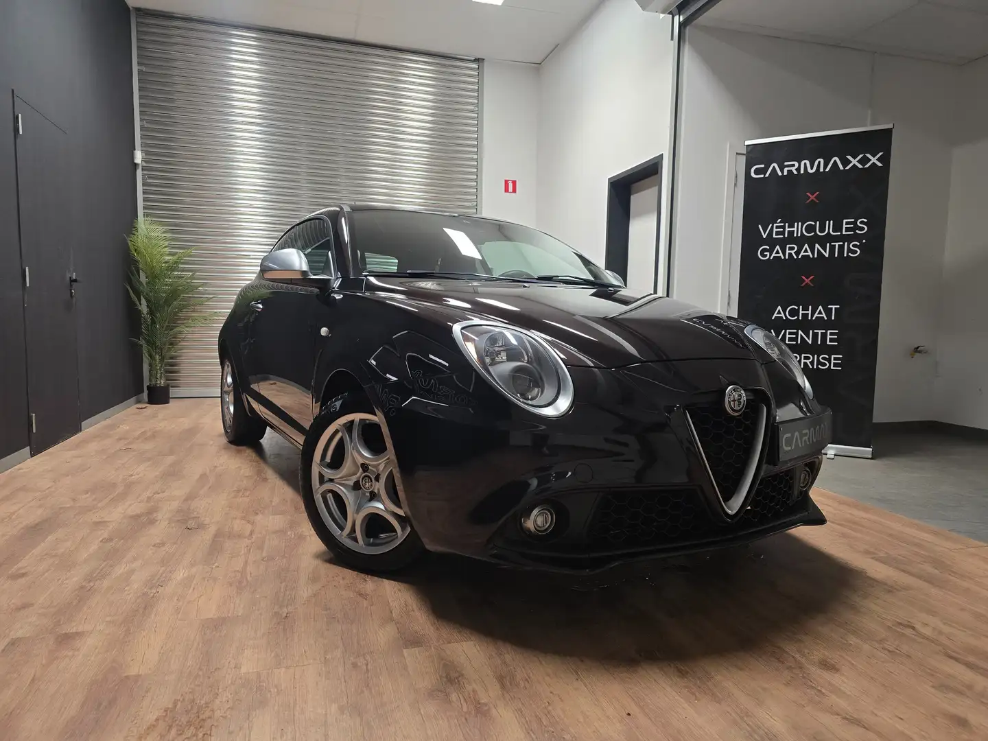 Alfa Romeo MiTo Mito 1.4i TOP ETAT !! visite sur rdv Zwart - 2