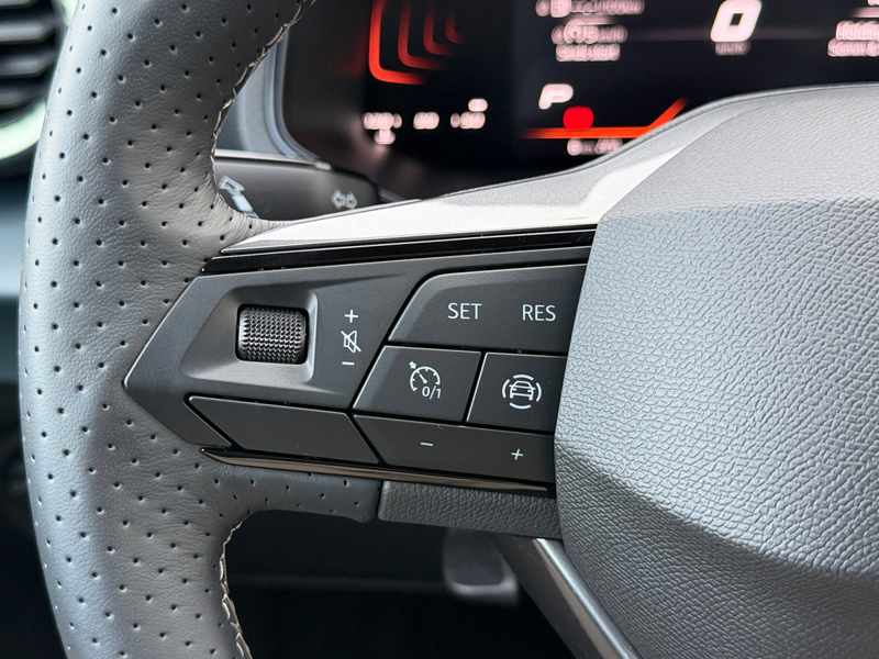 SEAT Arona 1.0 TSI (116 pk) AUTOMAAT /// Apple Carplay & Android Auto /// — photo 11