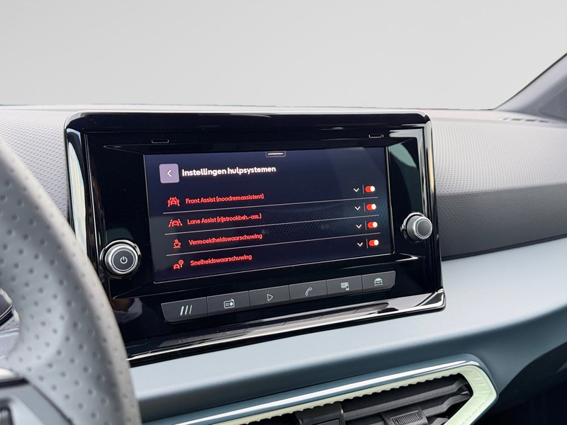 SEAT Arona 1.0 TSI (116 pk) AUTOMAAT /// Apple Carplay & Android Auto /// — photo 15