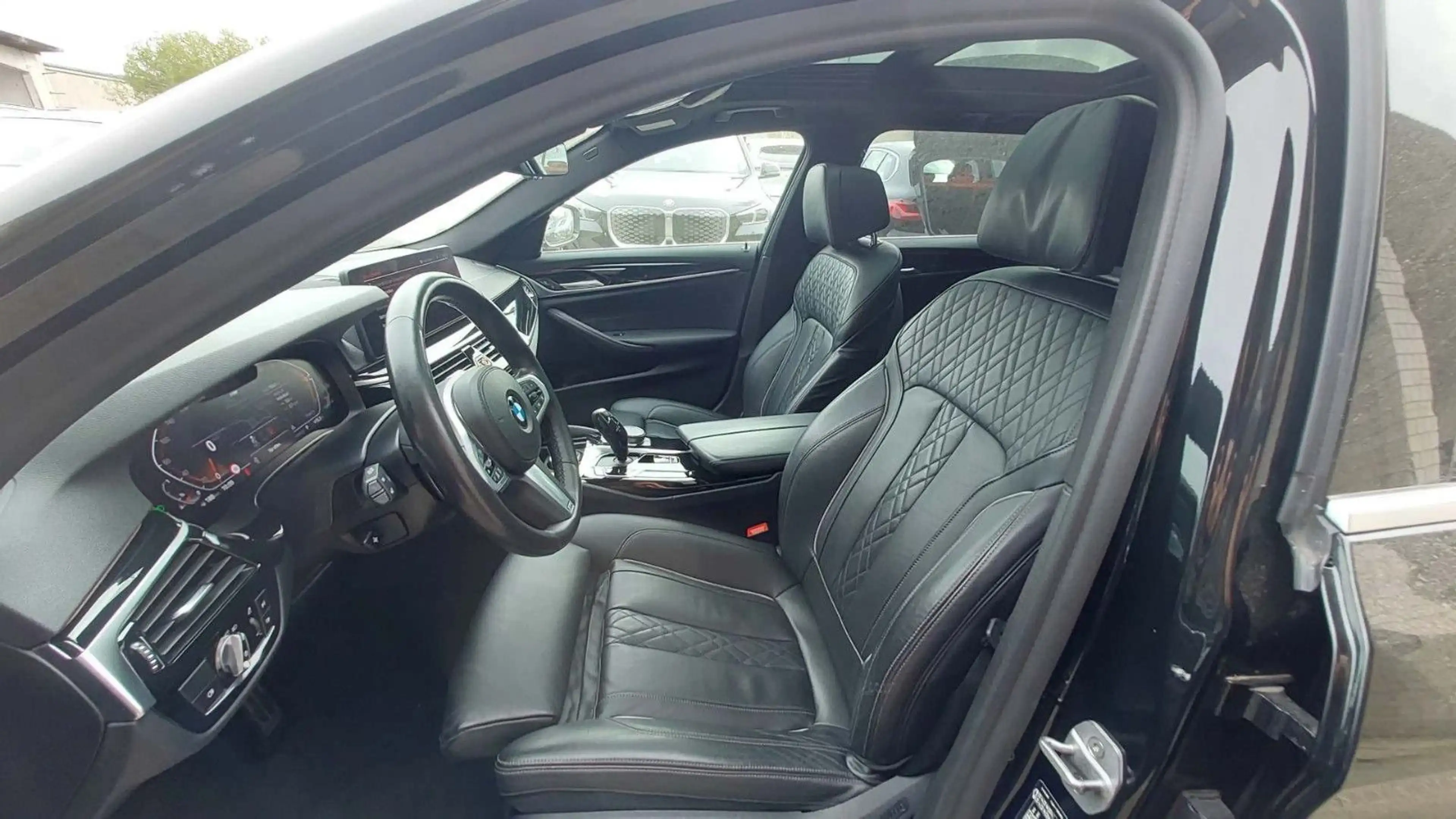BMW 540 i xDrive M Sport*LCI*NAPPA*Pano,Laser,HUD,ACC — photo 5