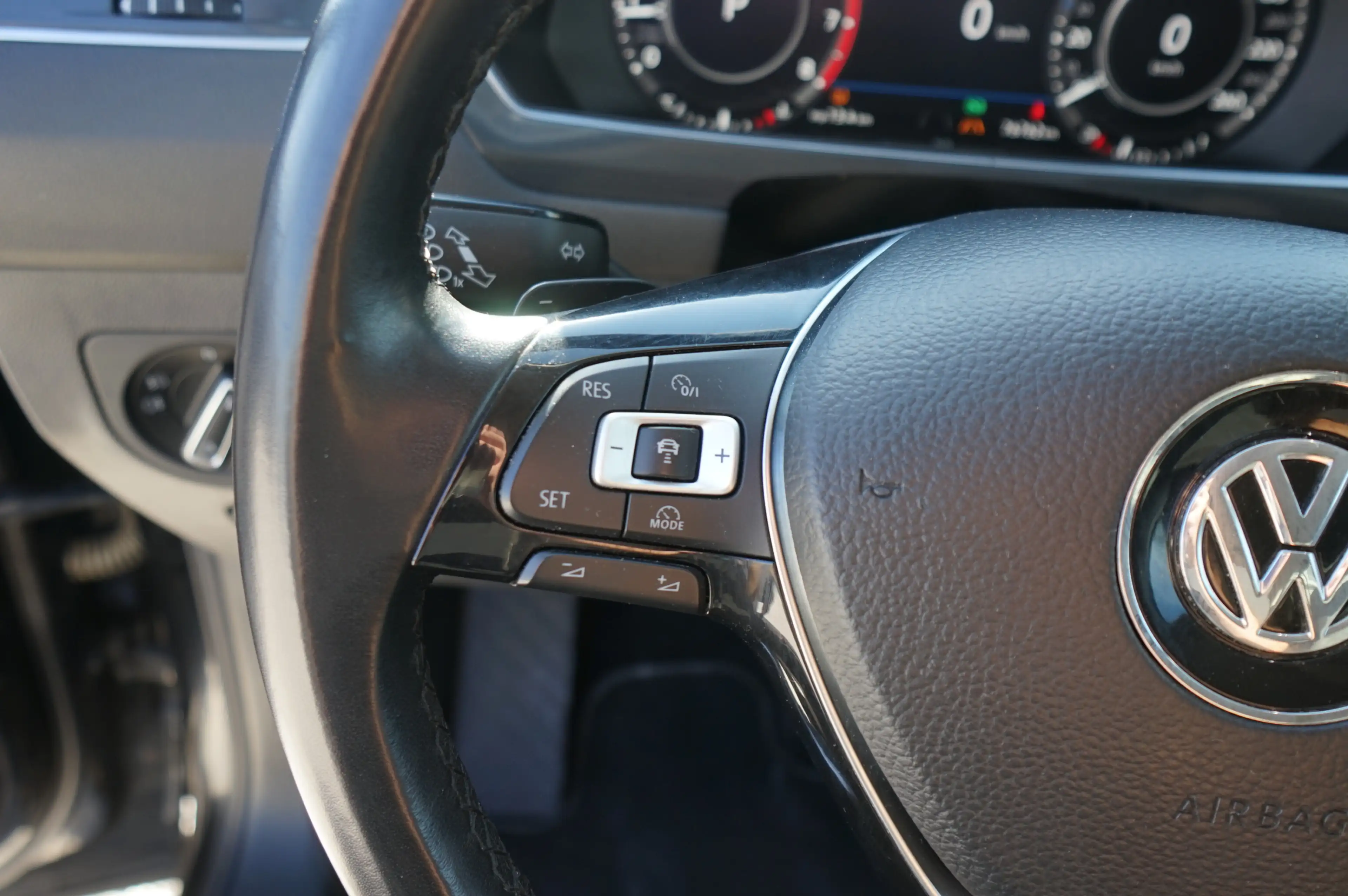 Volkswagen Tiguan Allspace Highline 4Mot. |ACC| |LED| |AHK| — photo 13