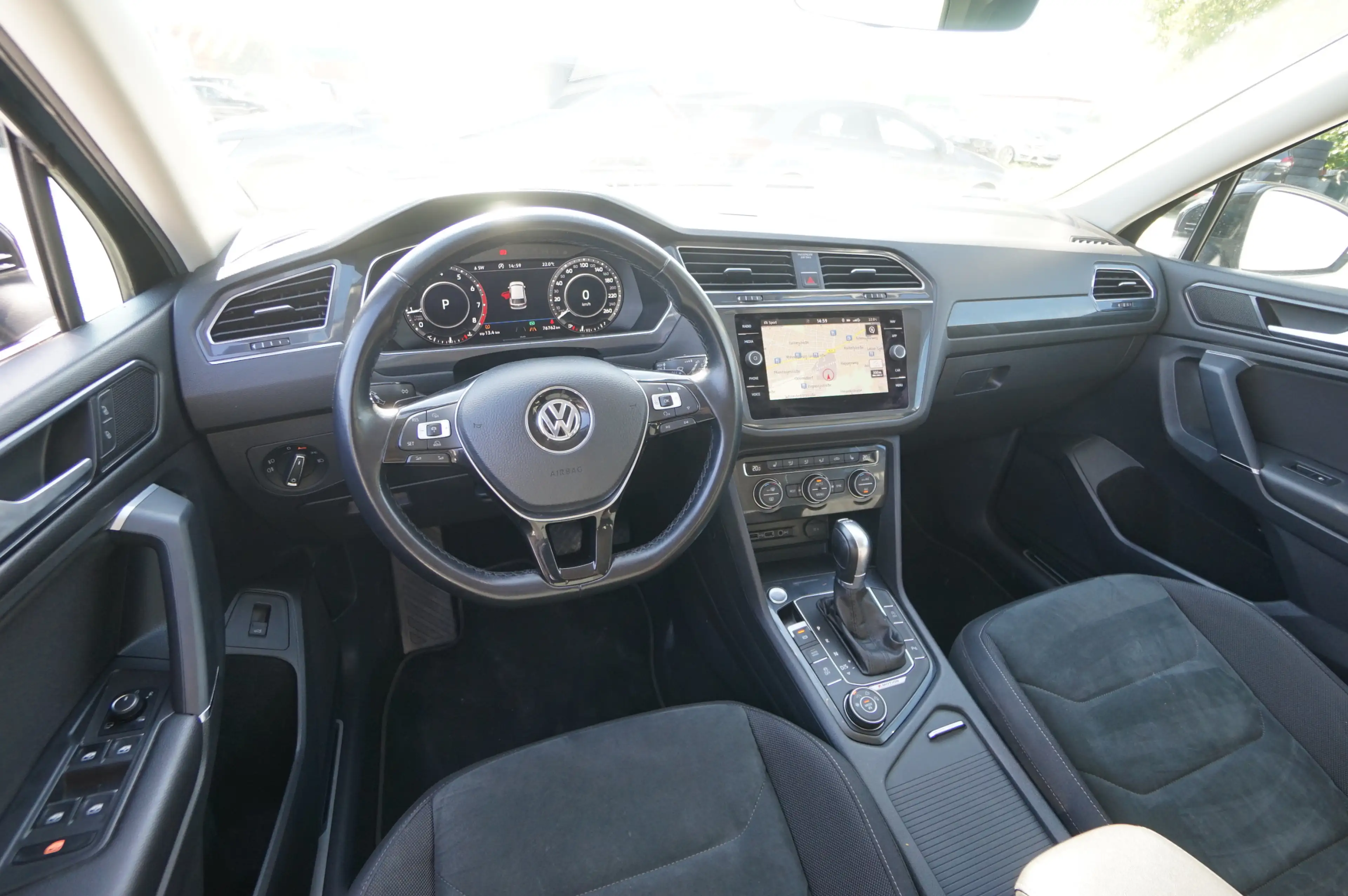 Volkswagen Tiguan Allspace Highline 4Mot. |ACC| |LED| |AHK| — photo 8