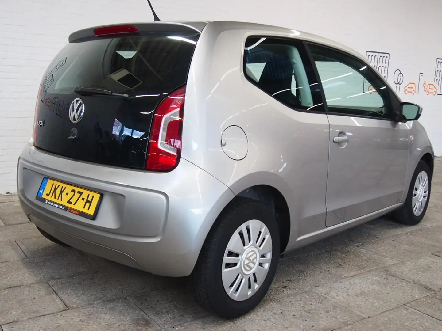 Volkswagen up! 1.0 move up! (APK:Nieuw) Incl.Garantie Grijs - 2