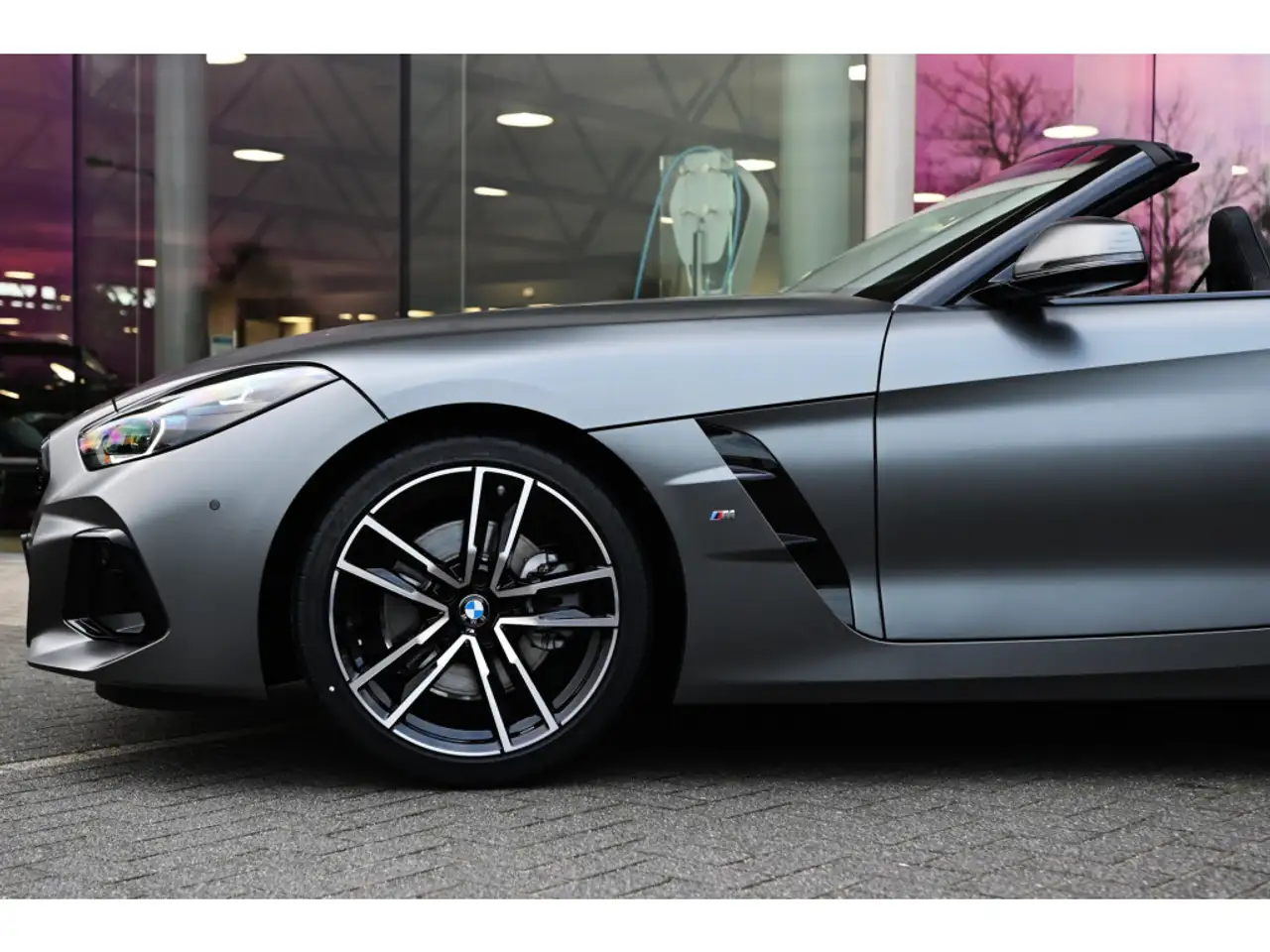 BMW Z4 2026 — фото 8
