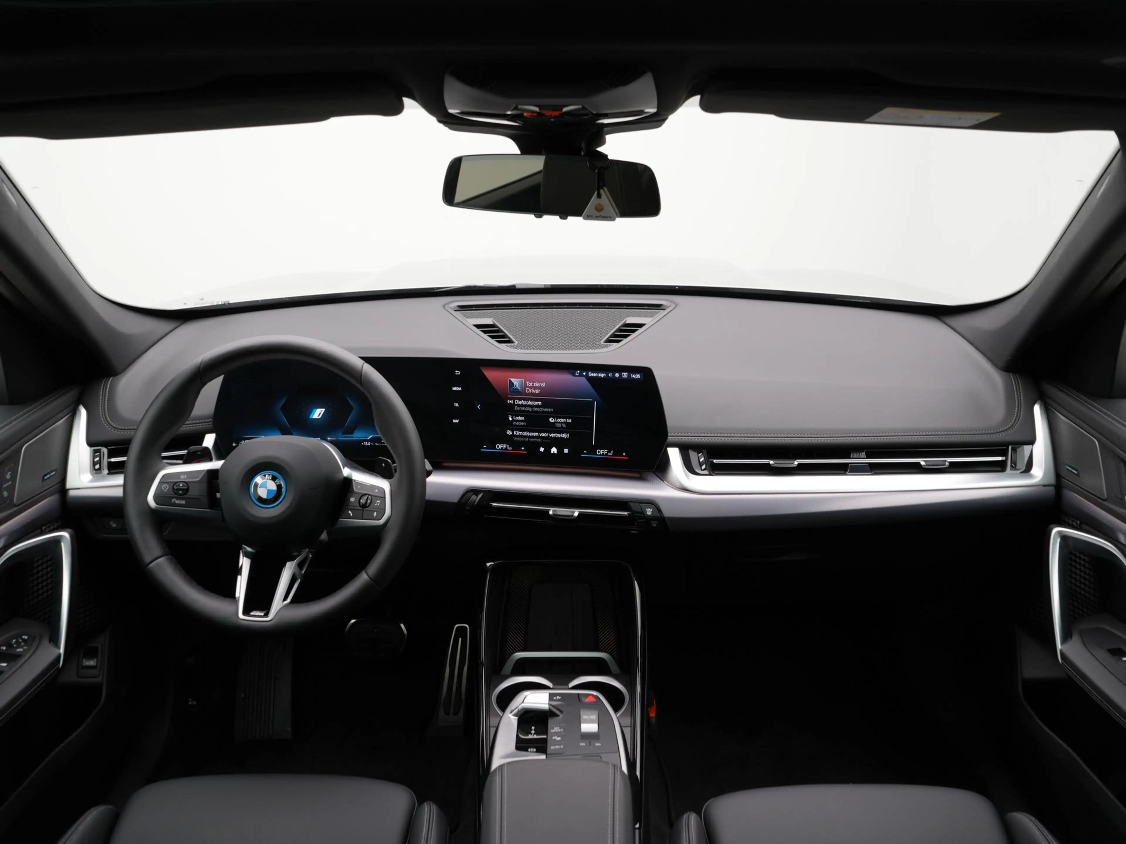 BMW X1 xDrive25e M-Sport Pro | Trekhaak | Panoramadak — photo 13