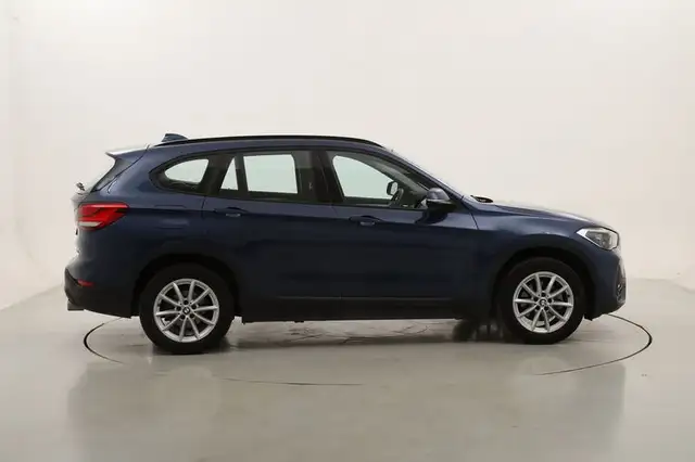 BMW X1 view 6