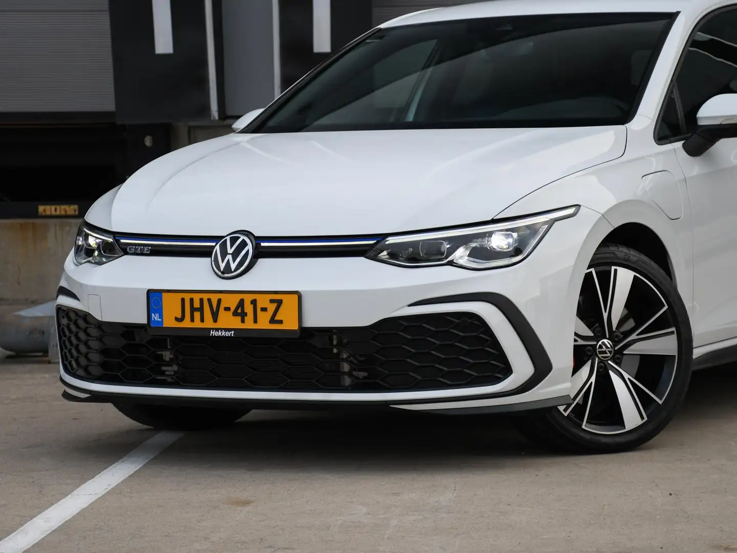 Volkswagen Golf GTE 1.4 eHybrid 245pk Automaat 18''LM | LED MATRIX | W Wit - 2