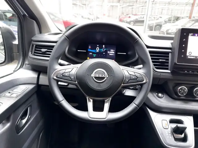 Nissan Primastar view 10