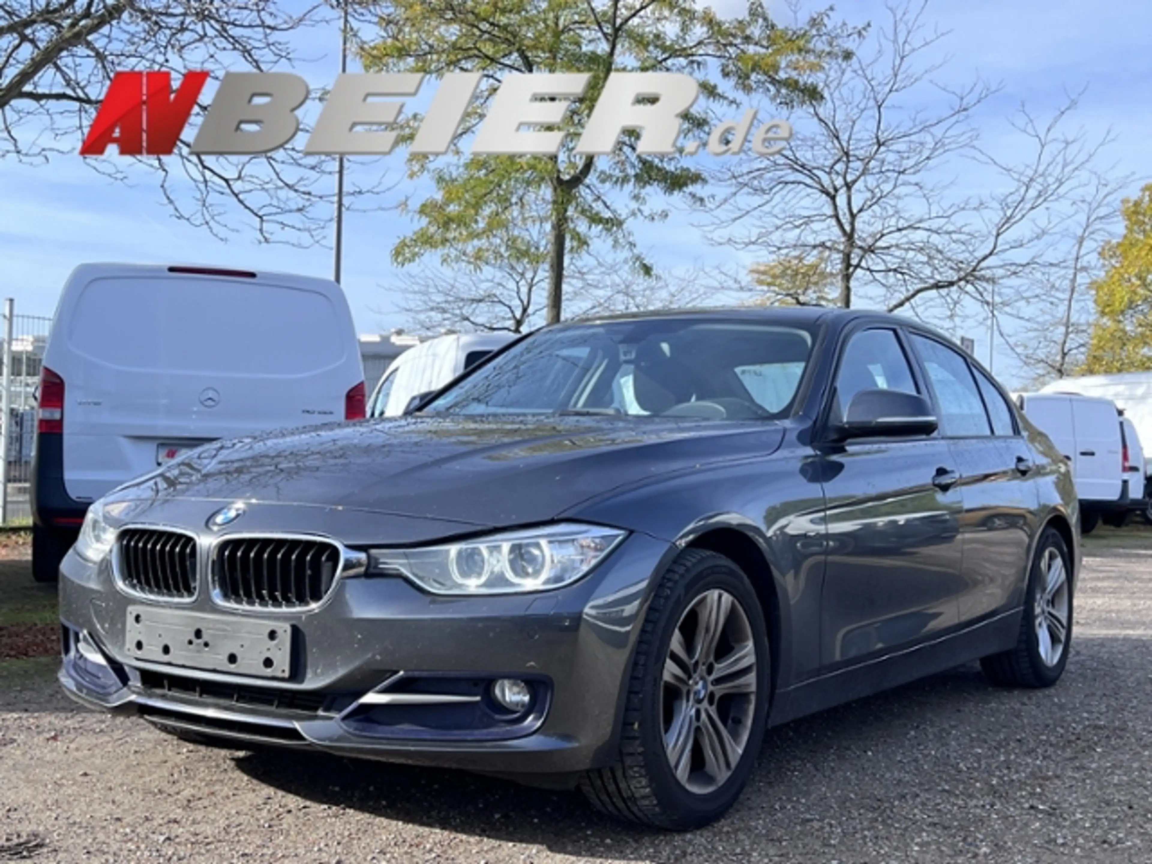 BMW 318 d Sport Line Xenon 2xPDC Sportsitz Navi Tempomat — photo 3