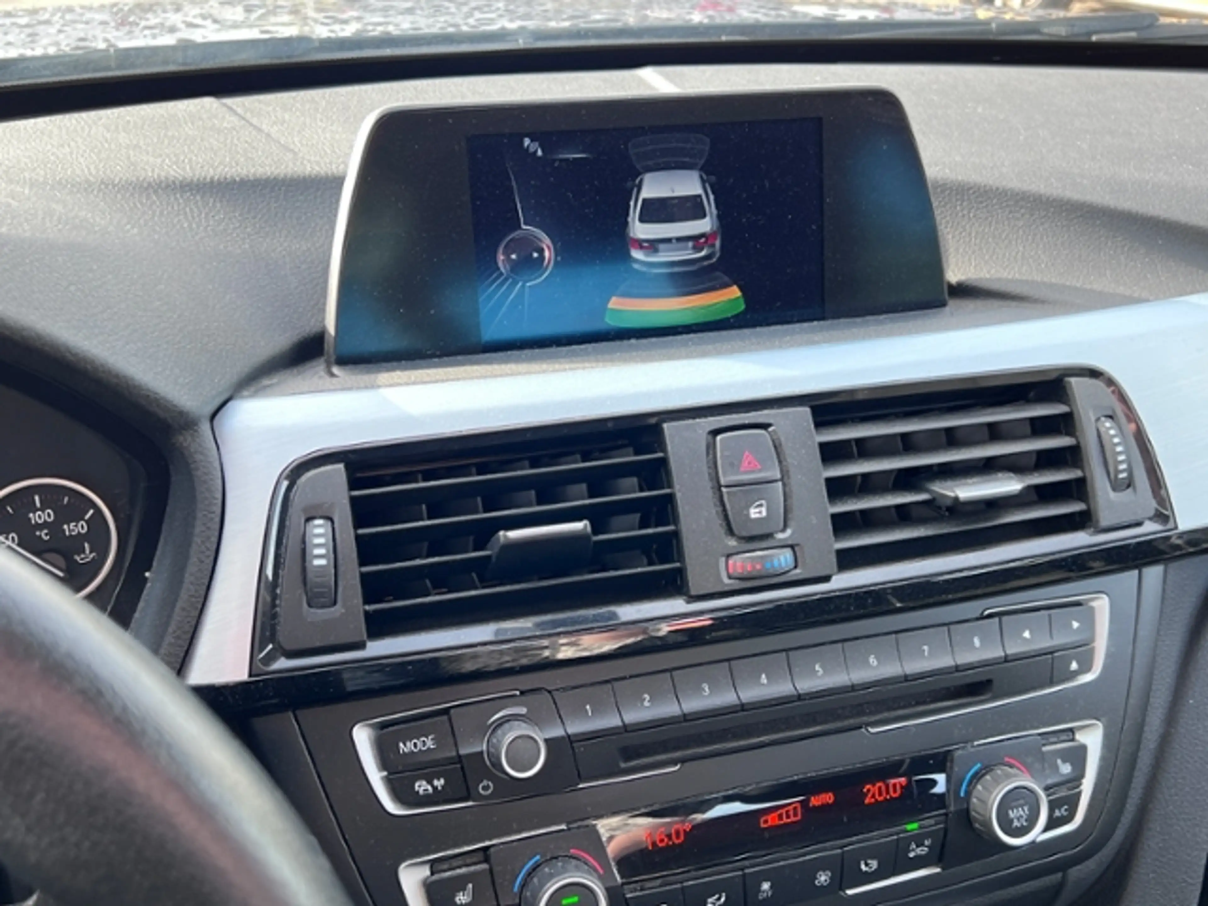 BMW 318 d Sport Line Xenon 2xPDC Sportsitz Navi Tempomat — photo 12