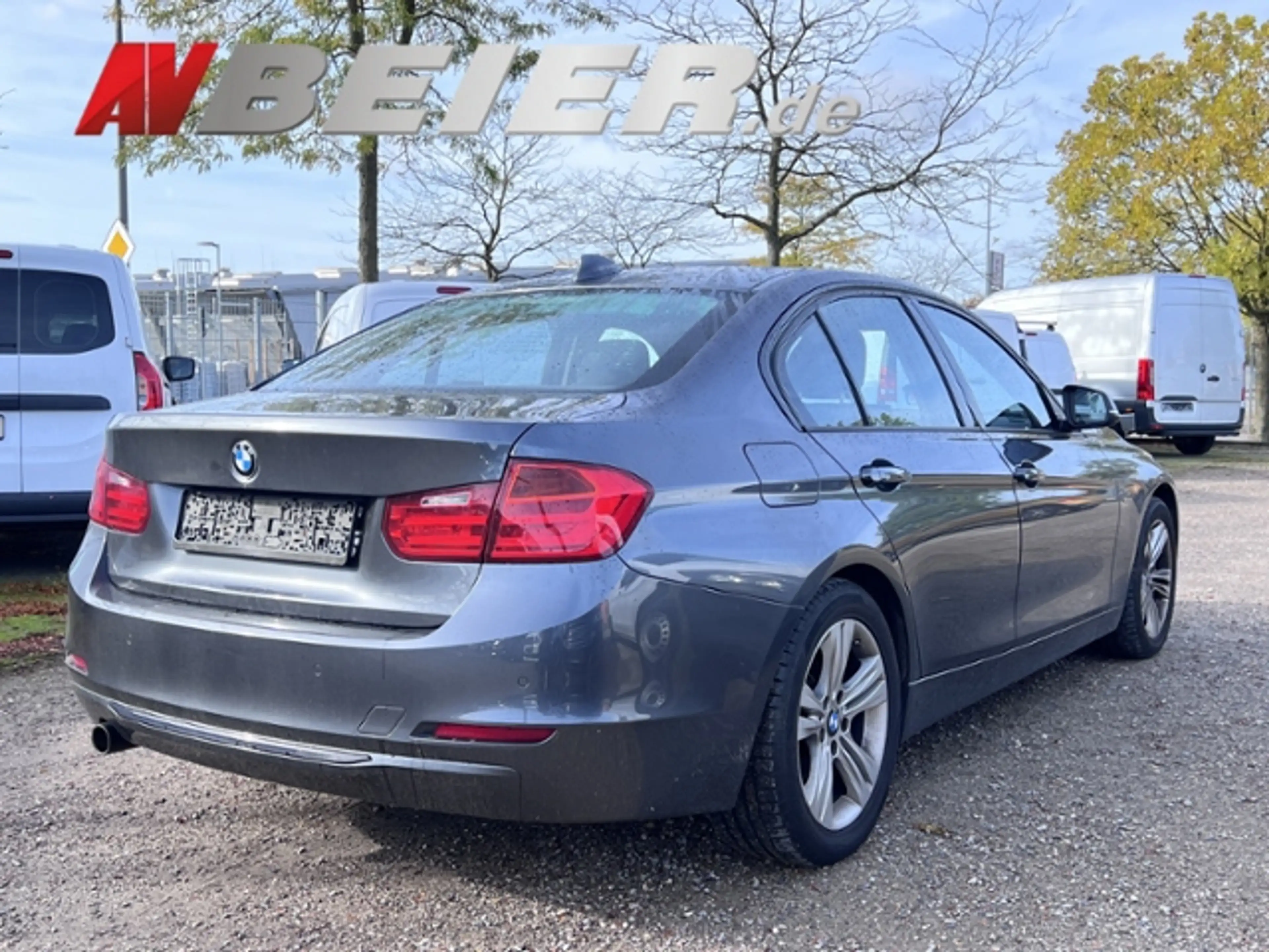 BMW 318 d Sport Line Xenon 2xPDC Sportsitz Navi Tempomat — photo 4