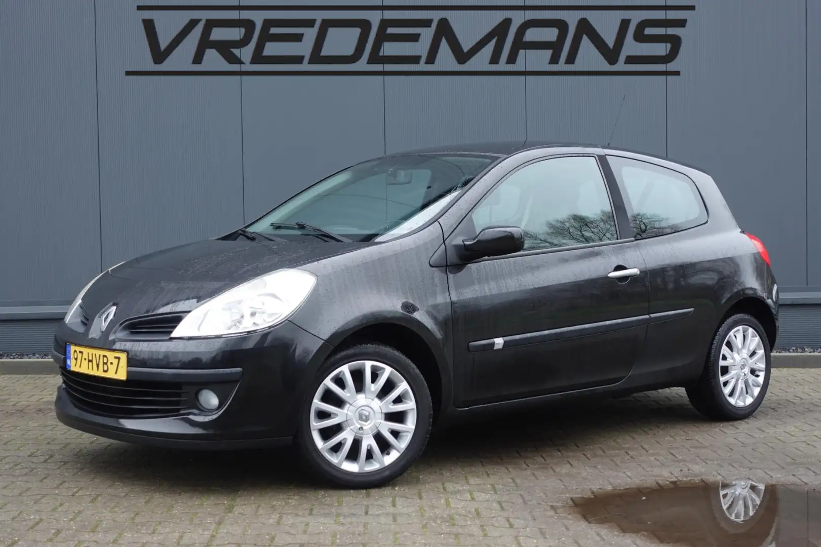 Renault Clio 1.2 TCE Collection 1e EIG/ NAP/ONDERHOUDEN Schwarz - 1