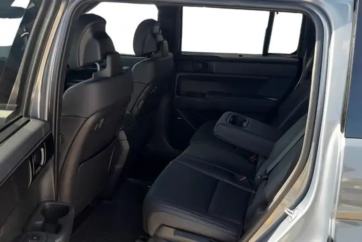 Hyundai Santa Fe 2024, foto 5