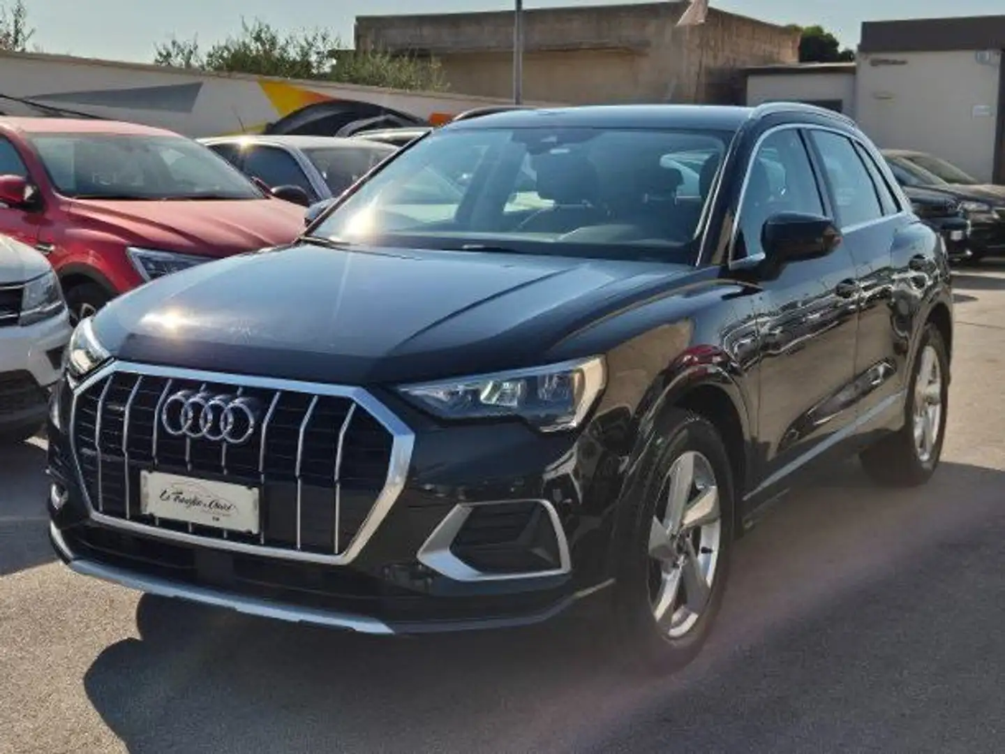 Audi Q3 35 2.0 tdi Business Advanced quattro s-tronic Negro - 1